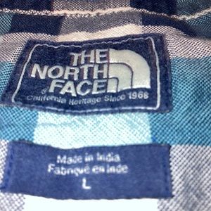 Large Blue Plaid North Face Short Sleeve Button Up Flannel